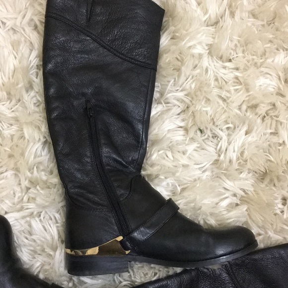 Black boots - Picture 7 of 7